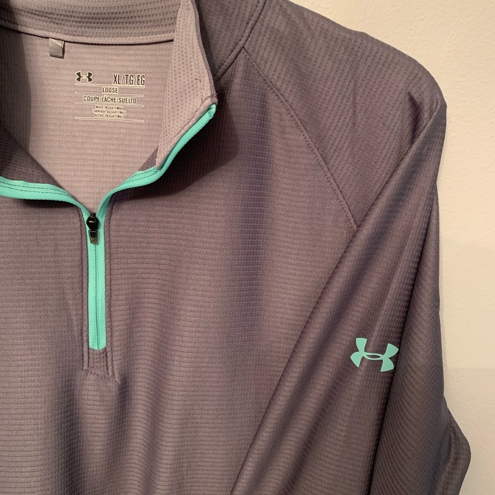 Under Armour pullover